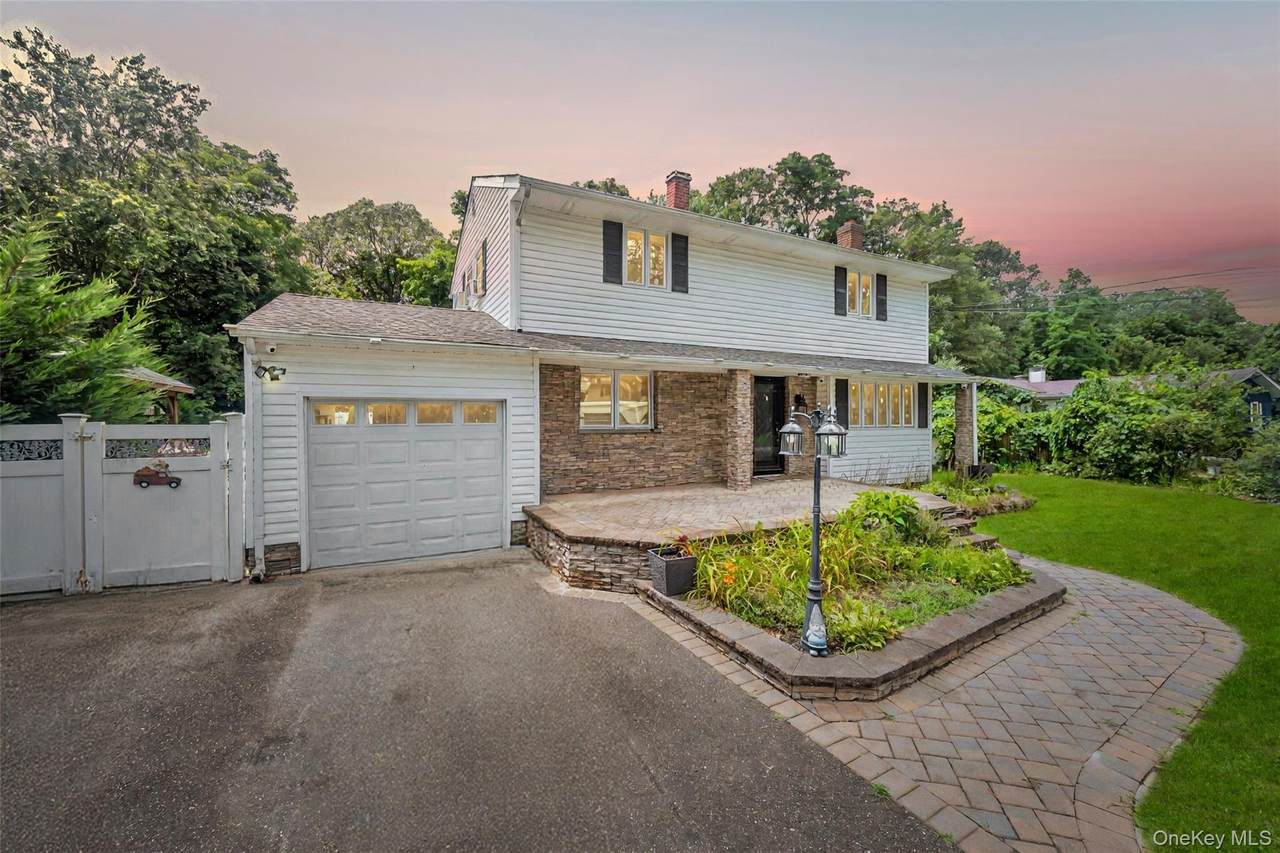 8 Brenner Road - Photo 1