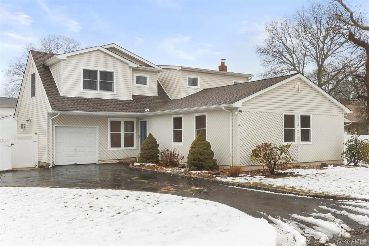 339 Halbert Drive - Photo 1