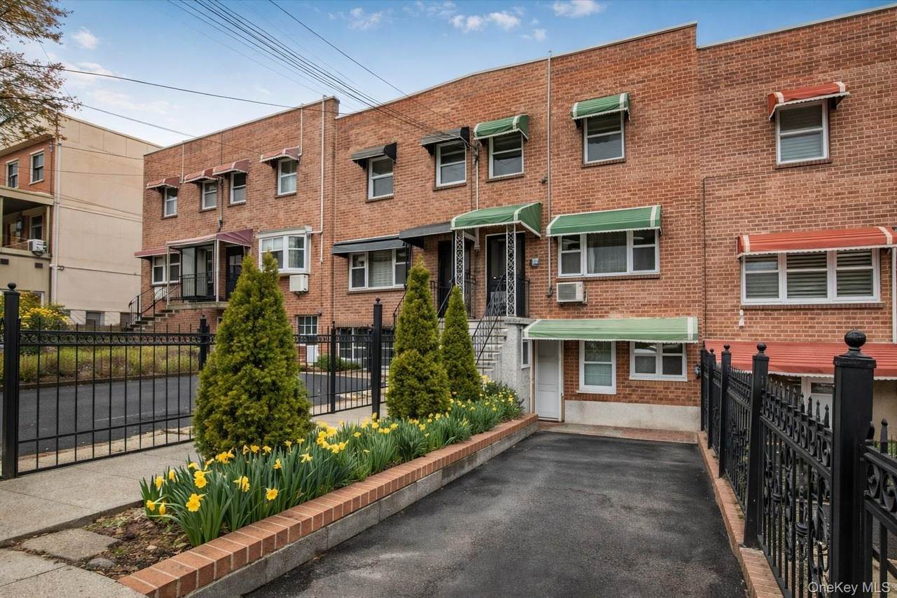 1019 228th Street - Photo 1