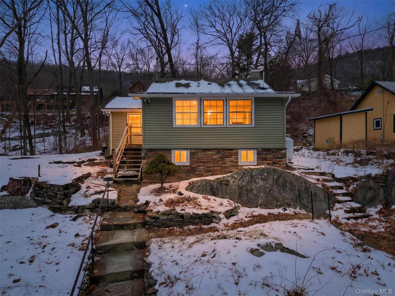 11 Blueberry Hill - Photo 1