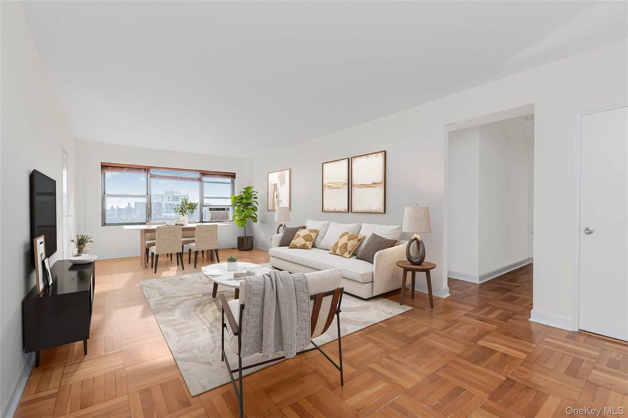 3515 Henry Hudson Parkway - Photo 1