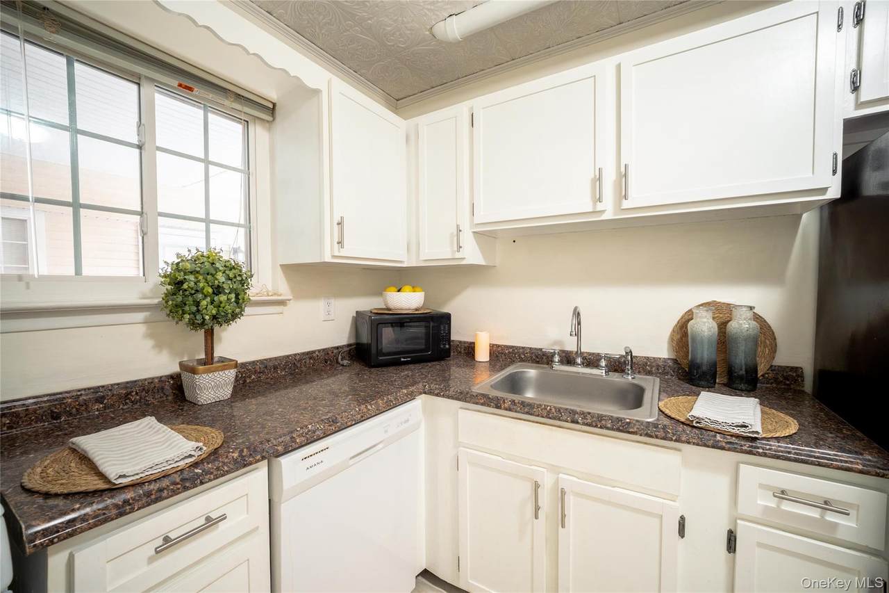 317 Fox Run Lane - Photo 1