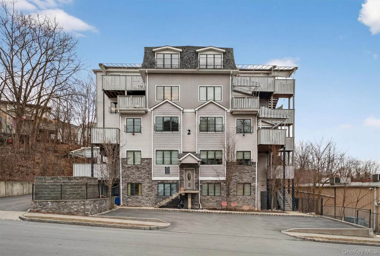 2 Kerestier Court - Photo 1