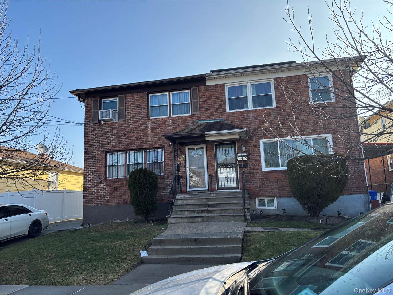 146-15 221st Street - Photo 1