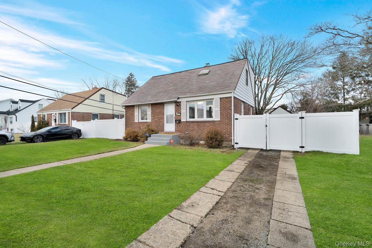 37 9th Street - Photo 1