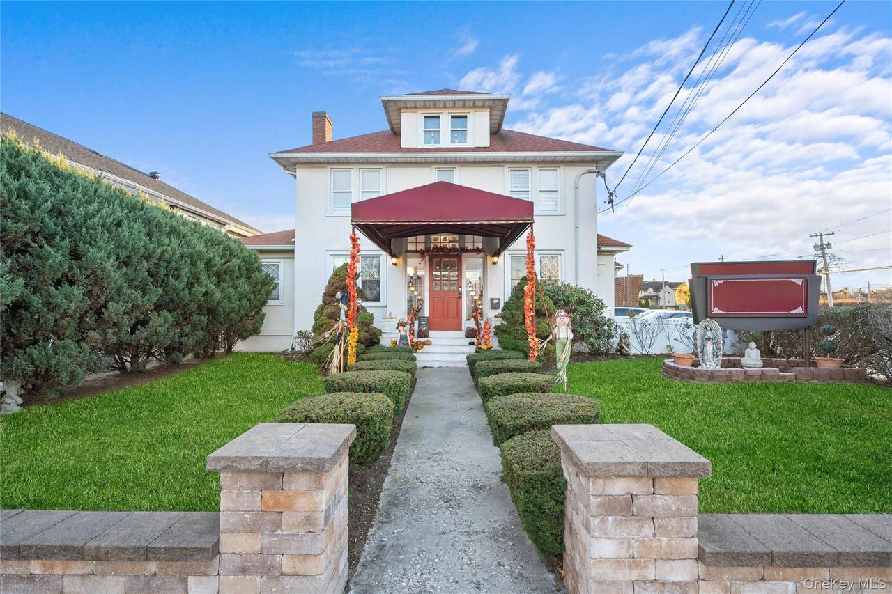 70 Park Avenue - Photo 1