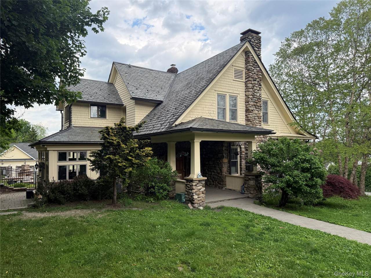 205 High Street - Photo 1