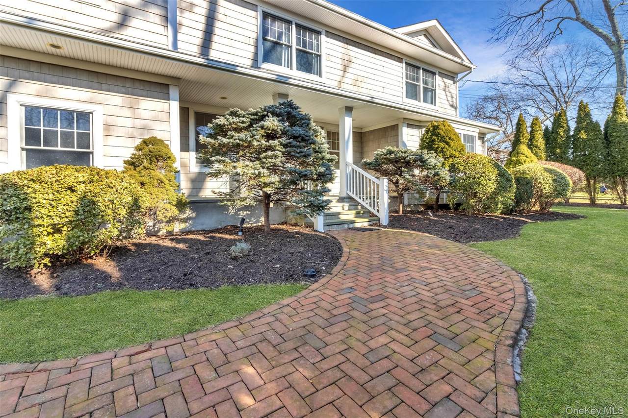 435 Luptons Point Road - Photo 1