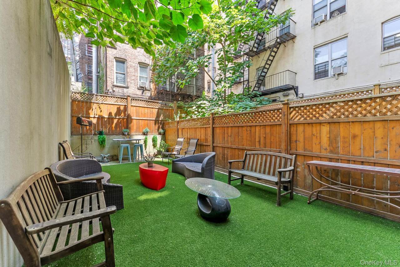 303 146th Street - Photo 1