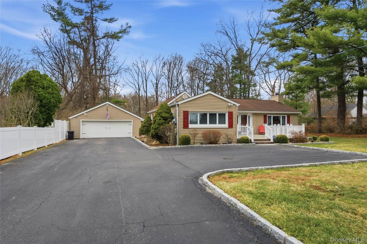 3011 Hickory Street - Photo 1