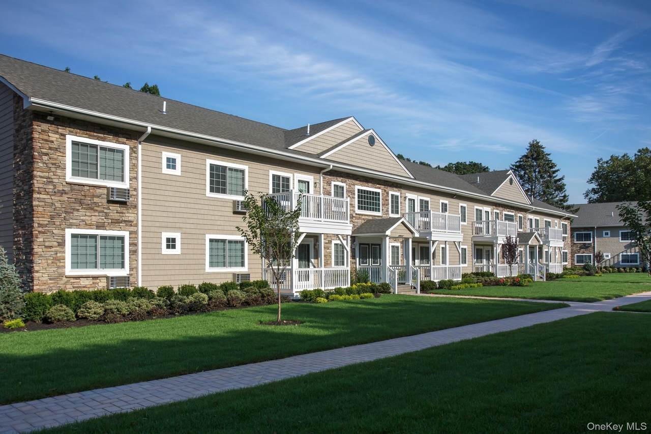 200B Jefferson Avenue - Photo 1