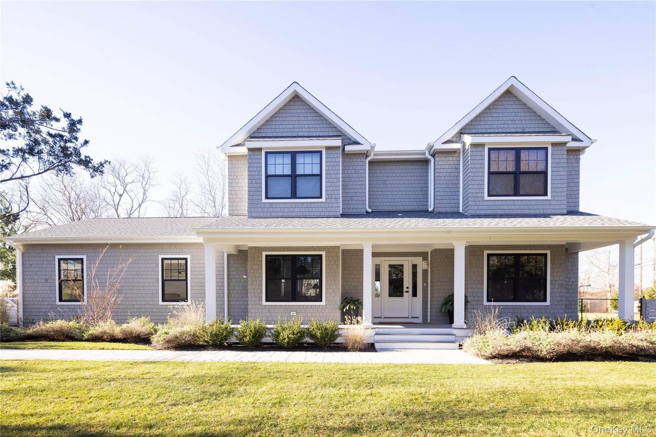 242 Maple Lane - Photo 1