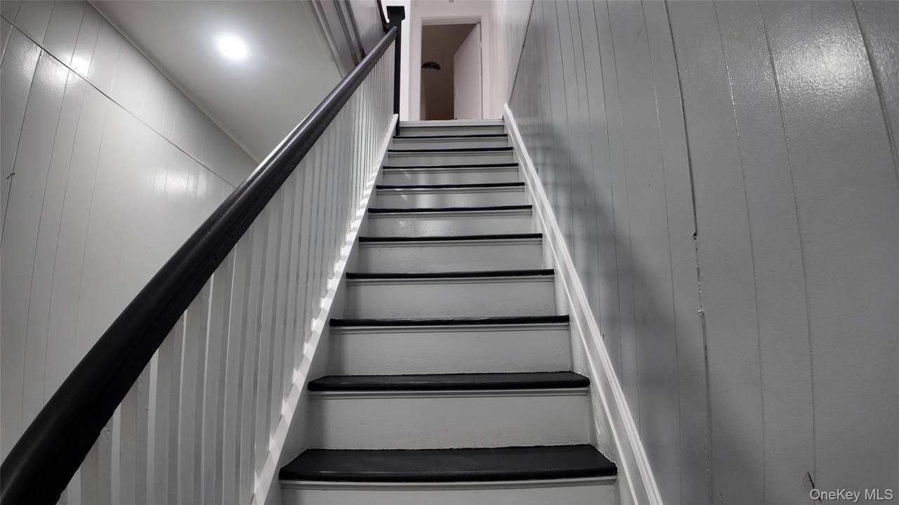 10716 112th Street - Photo 1