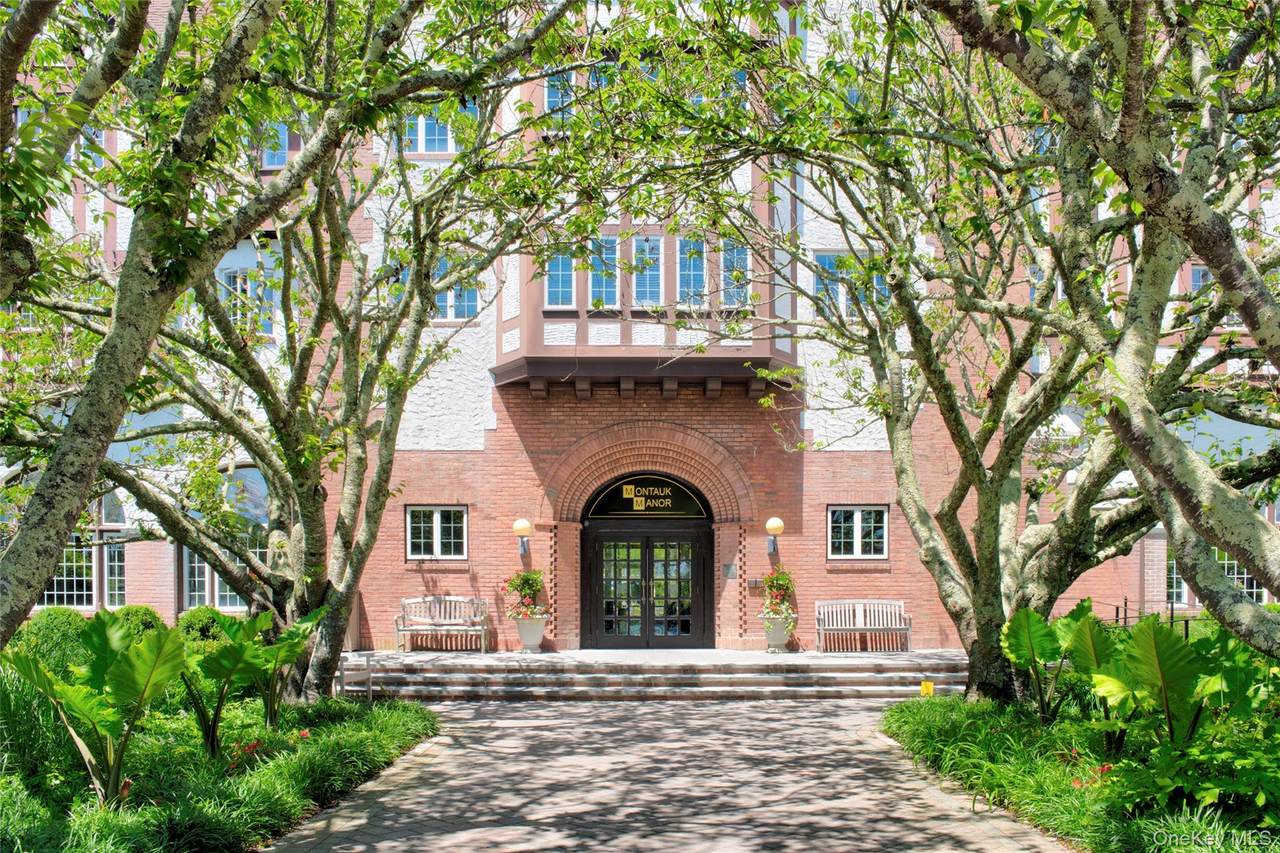 236 Edgemere Street - Photo 1