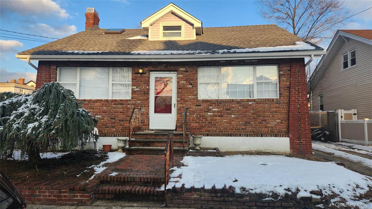 75 Ingraham Street - Photo 1