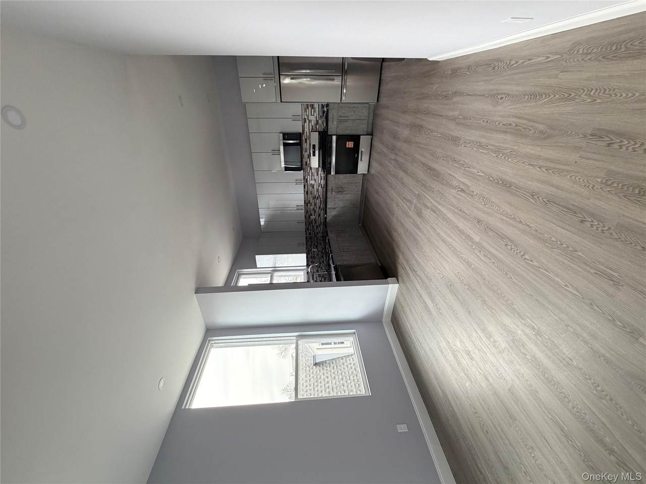 222 Primrose Avenue - Photo 1