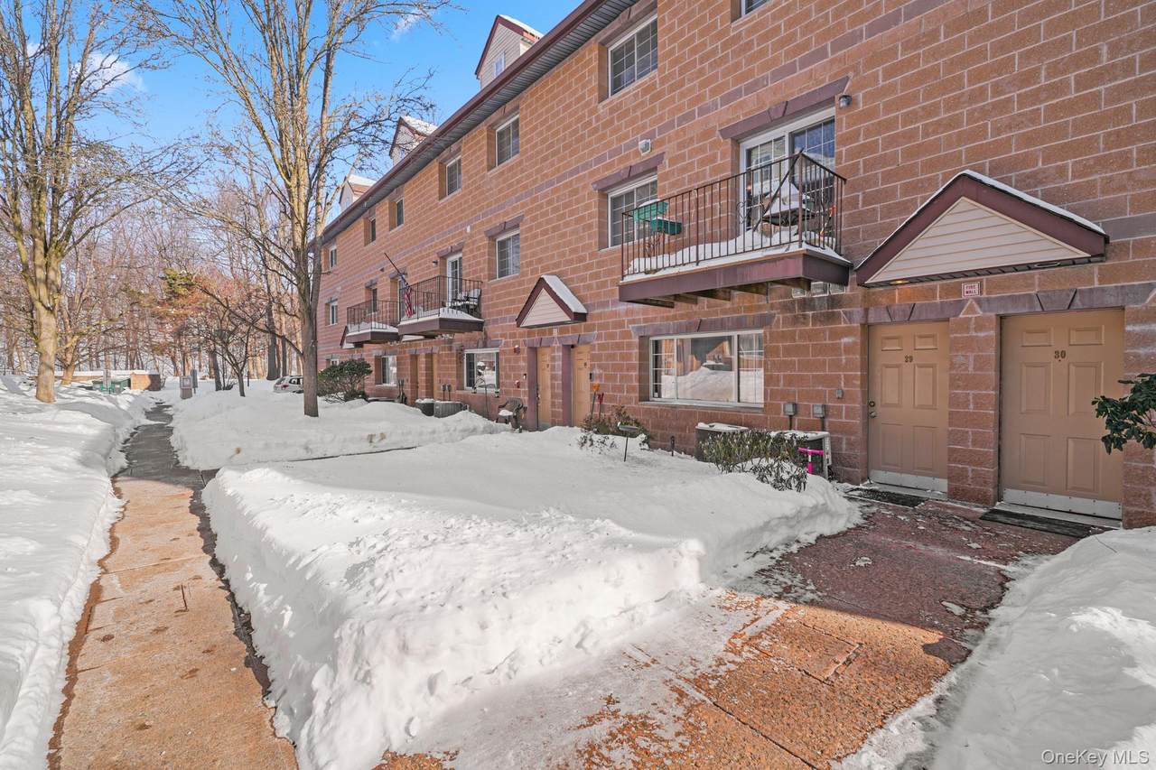 29 Klint Court - Photo 1