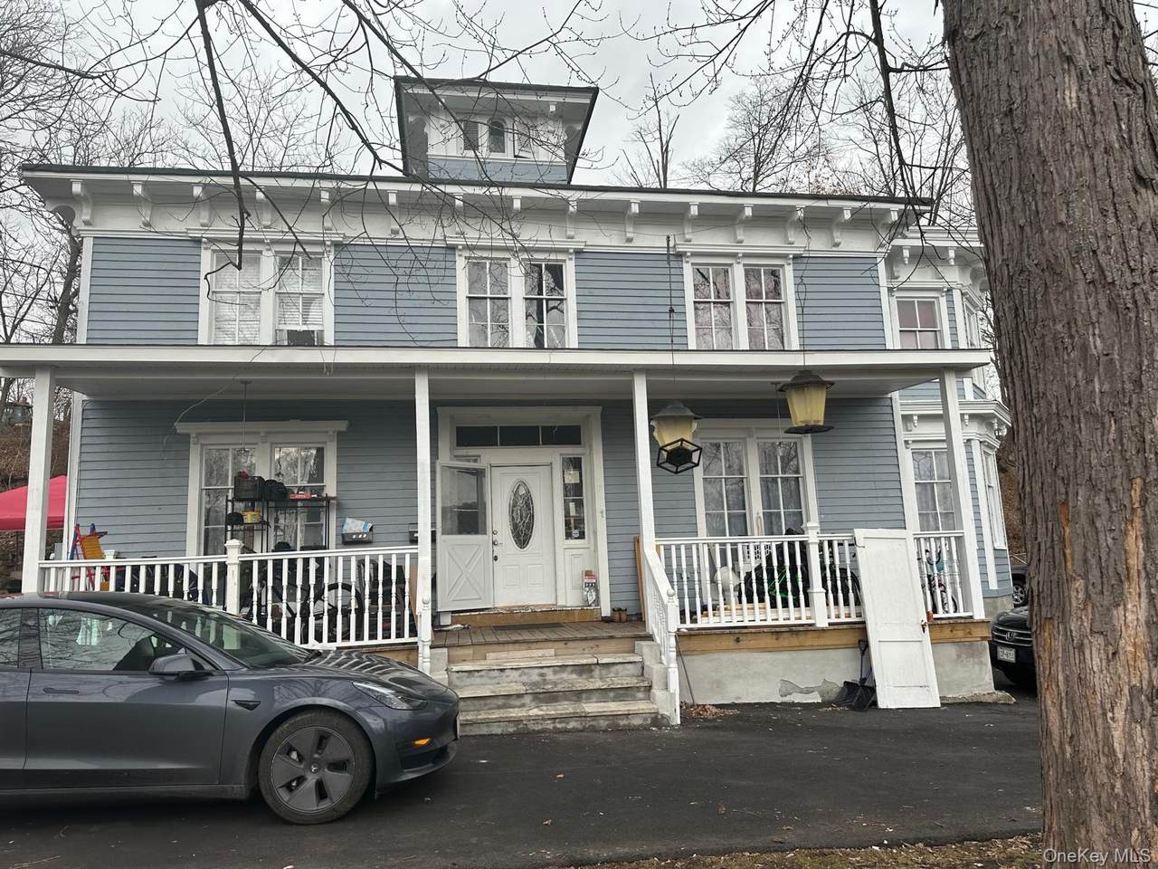 230 Greenwich Avenue - Photo 1