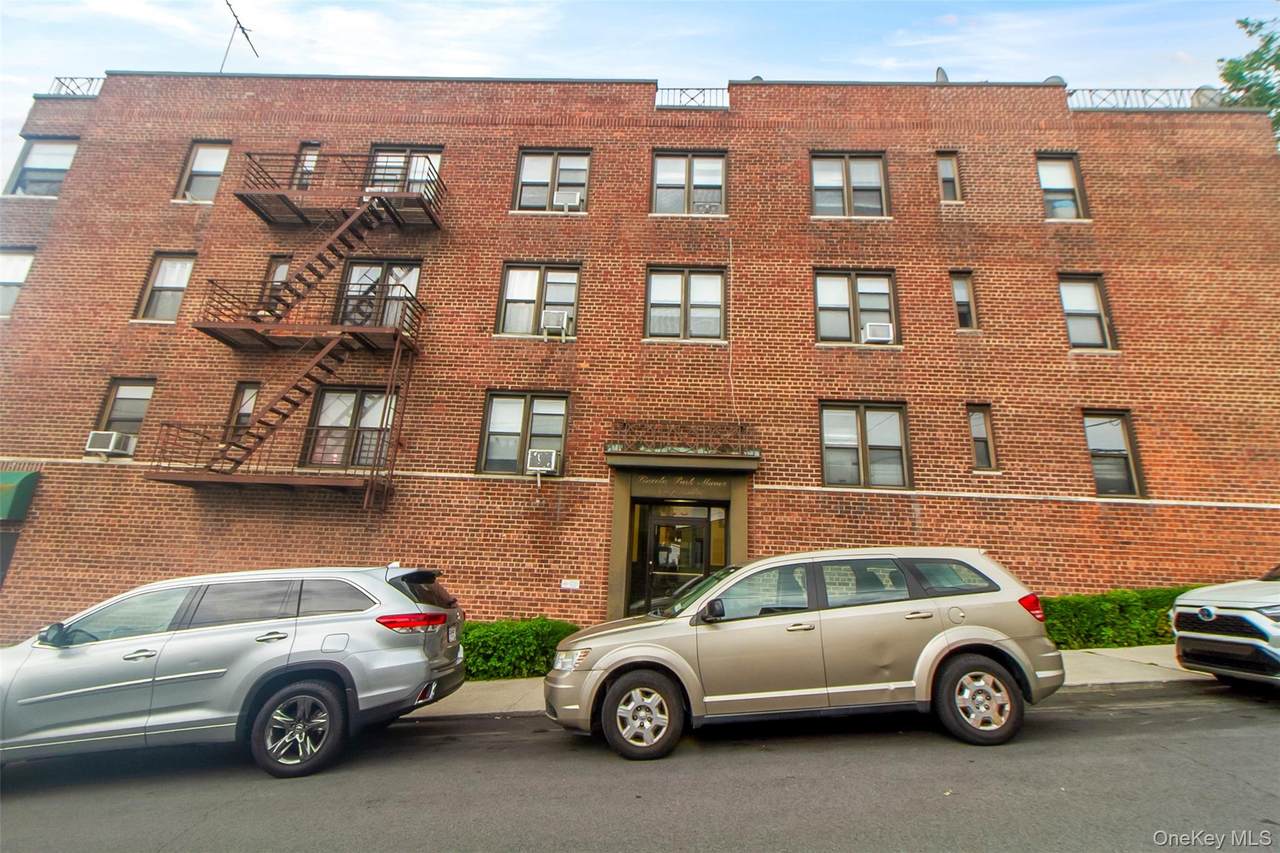 70 Sherman Avenue - Photo 1