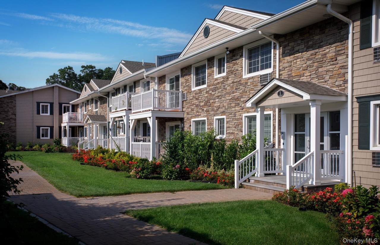 1 Williams Boulevard - Photo 1