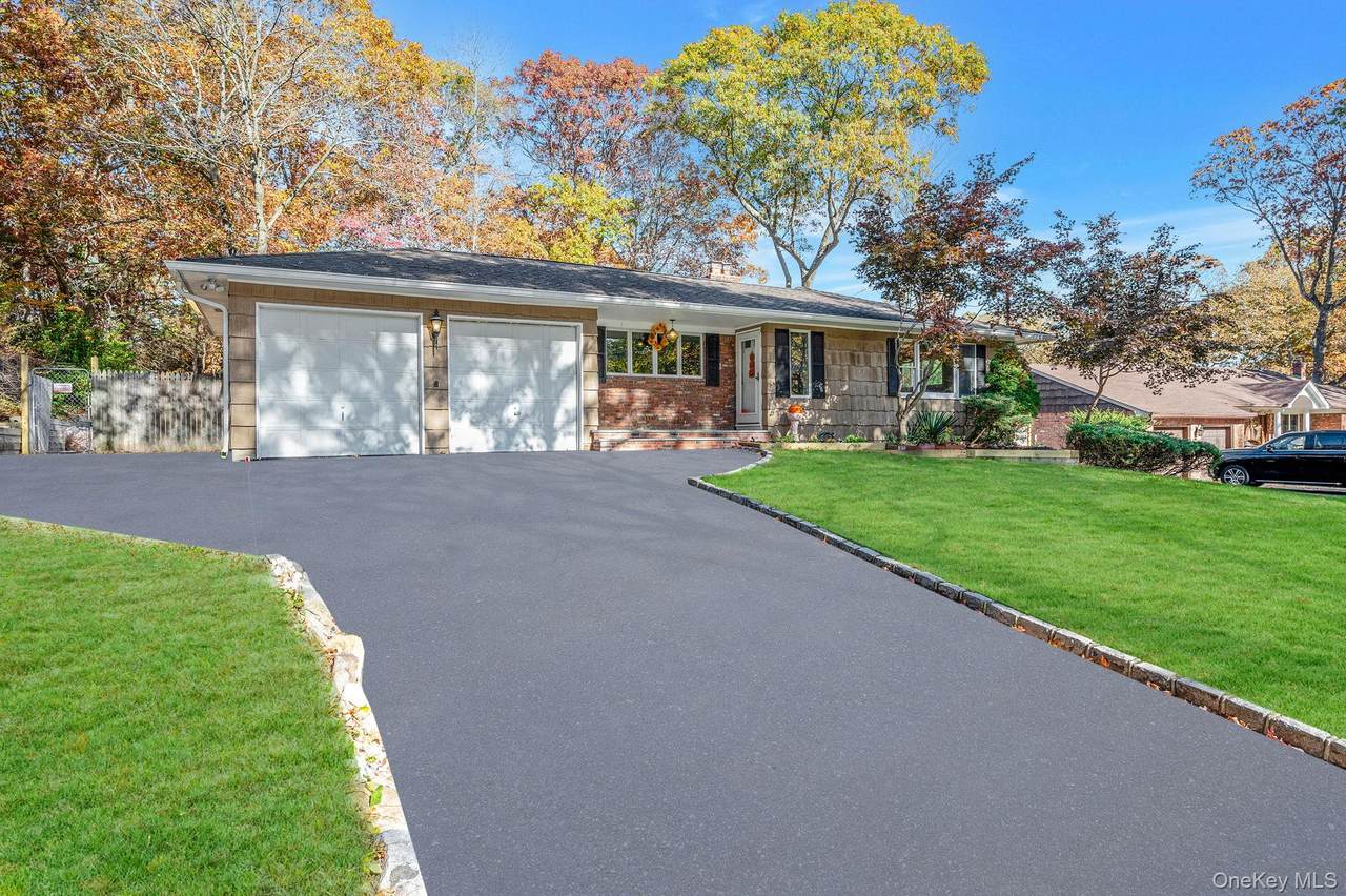 23 Princeton Drive - Photo 1