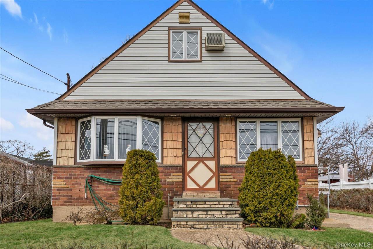 20 Hunter Avenue - Photo 1