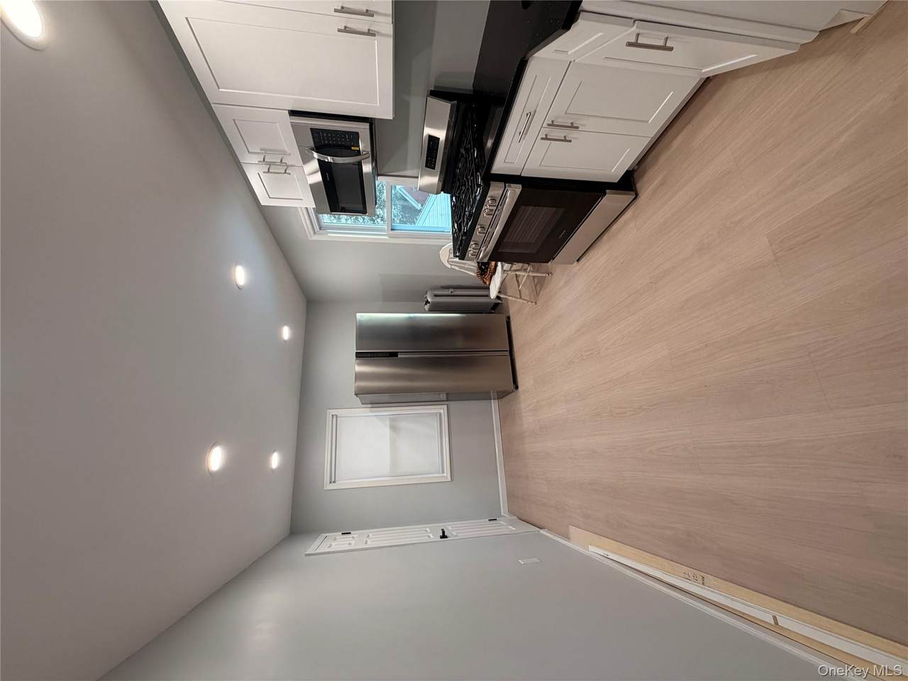 14 Spooner Street - Photo 1