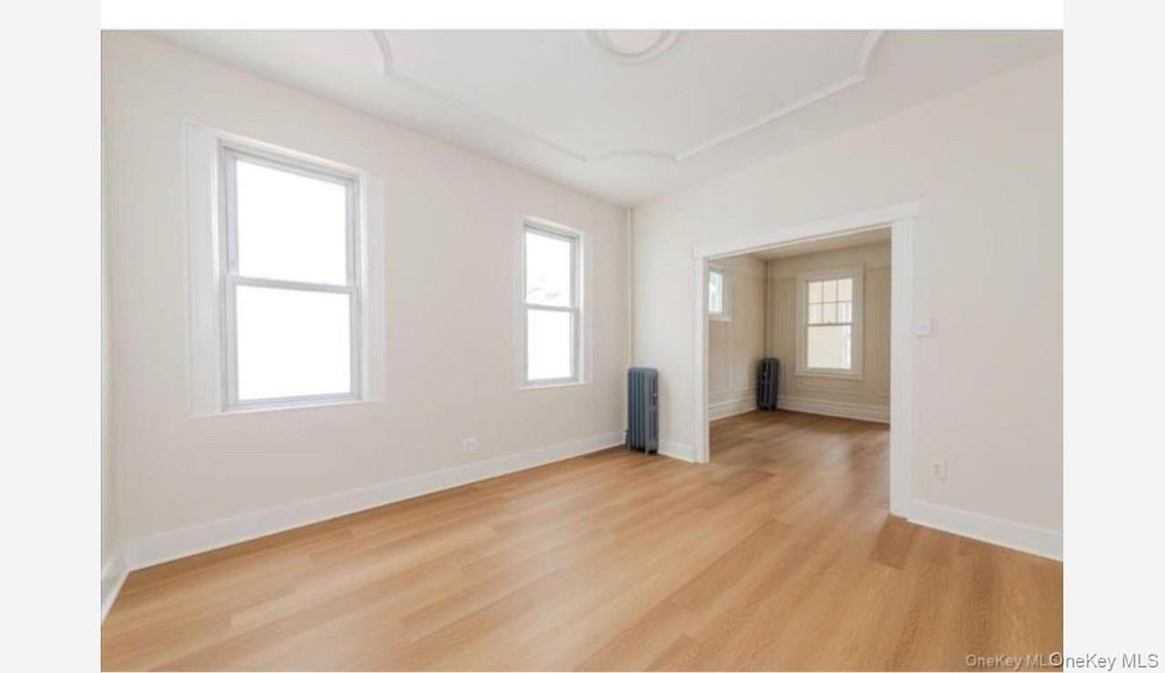 959 Van Nest Avenue - Photo 1