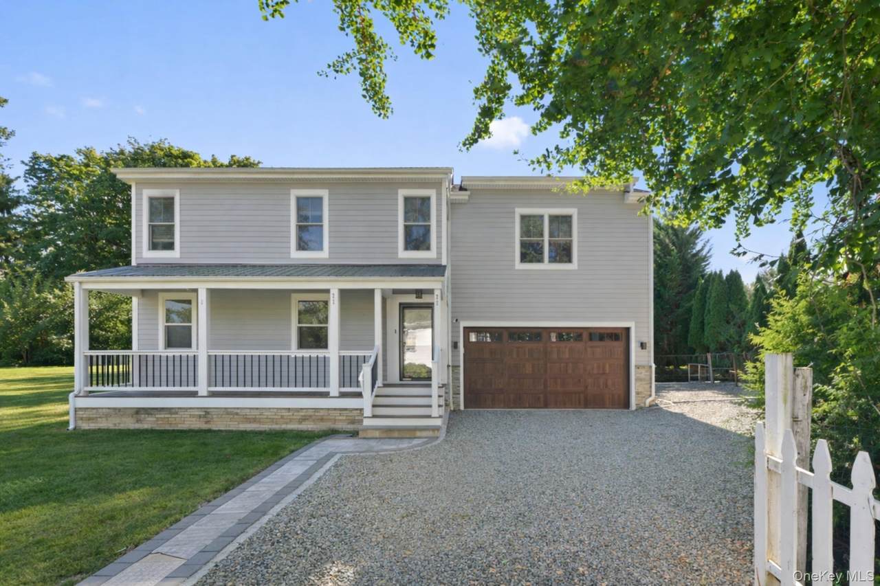 22 Clinton Avenue - Photo 1