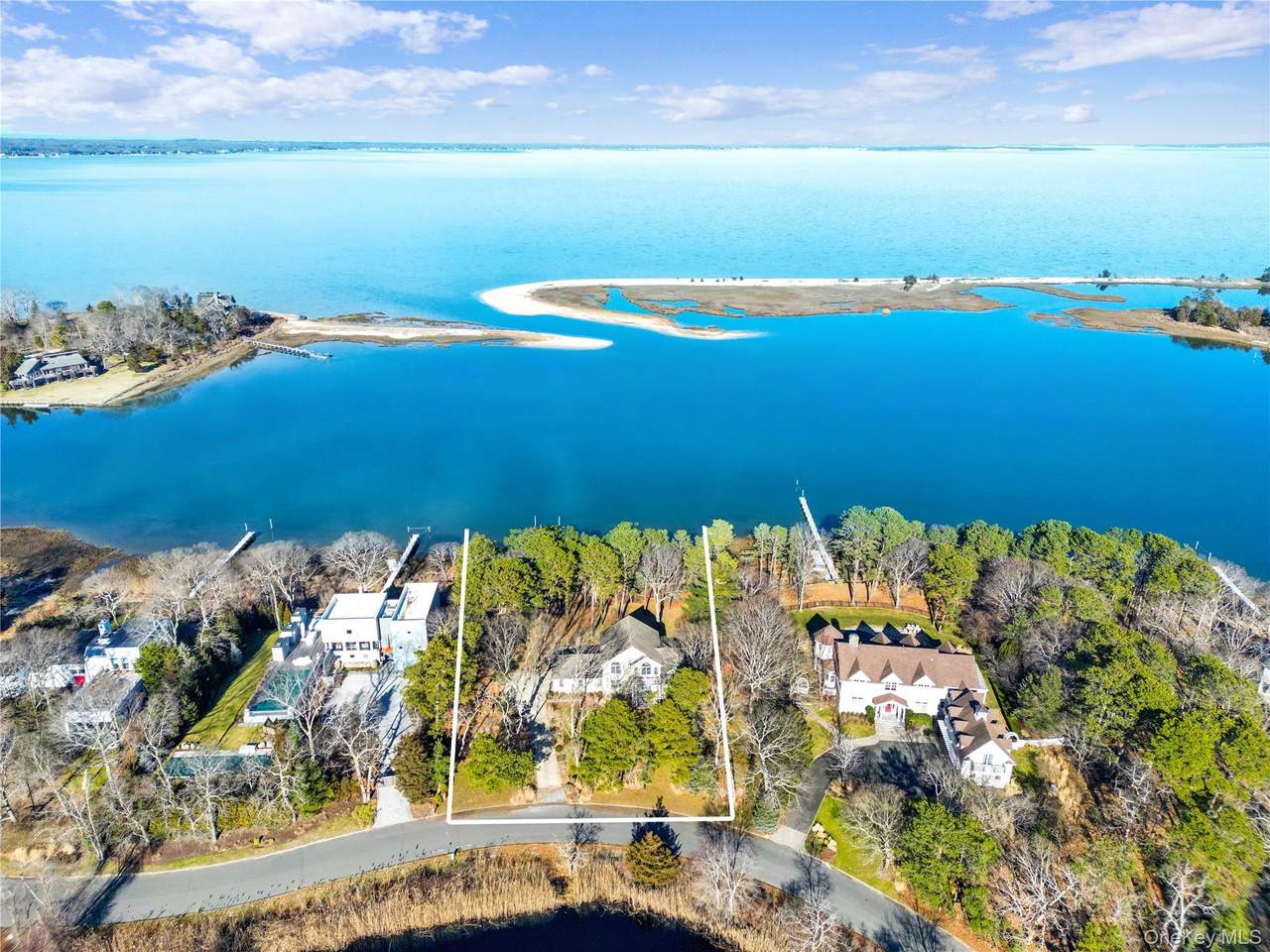 8 Duckwood Lane - Photo 1