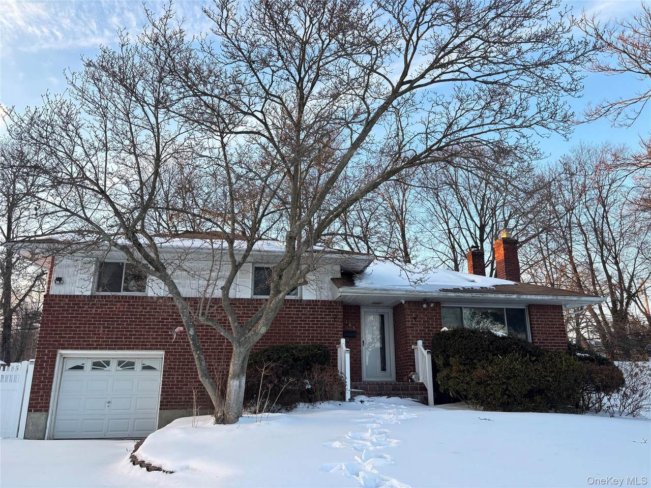 105 Seaman Road - Photo 1