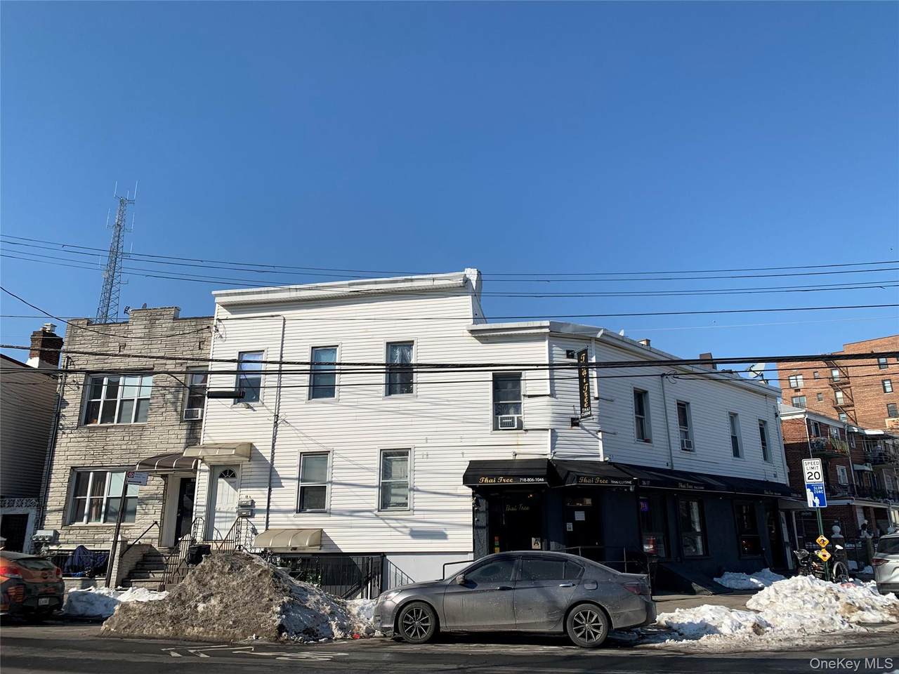 3617 Greenpoint Avenue - Photo 1