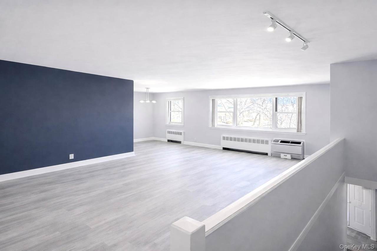 6758 152 Street - Photo 1