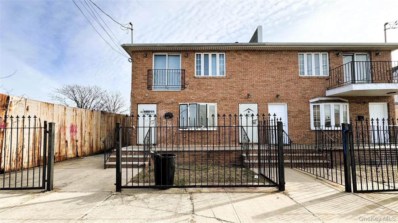 150-17 125th Street - Photo 1