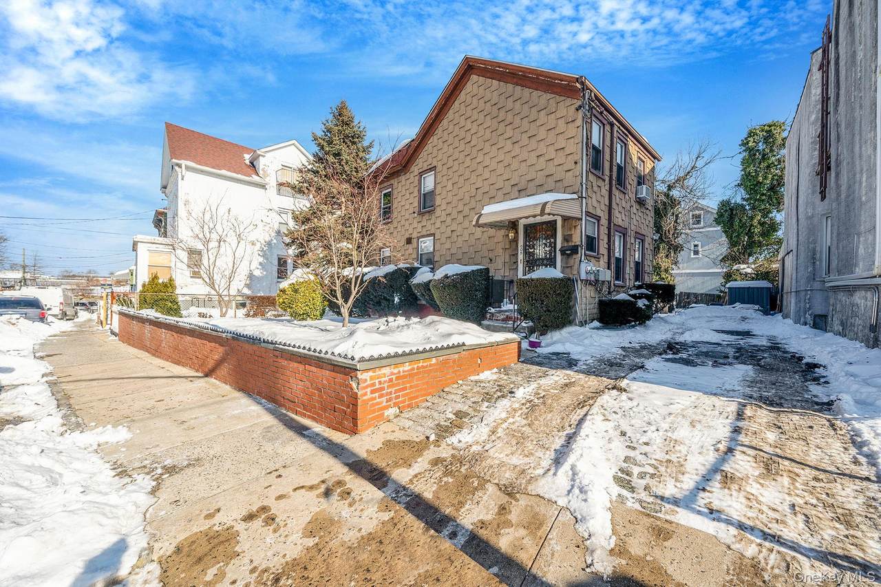 505 Mundy Lane - Photo 1