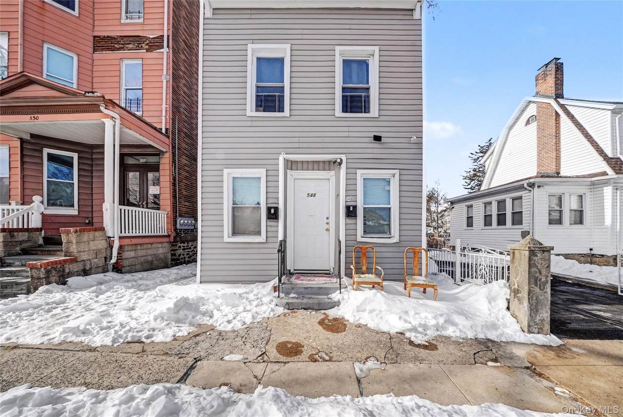548 8th Avenue - Photo 1