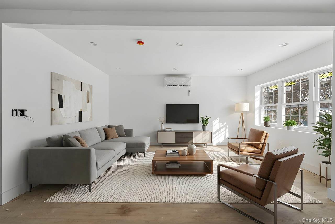 1657 Tillotson Avenue - Photo 1