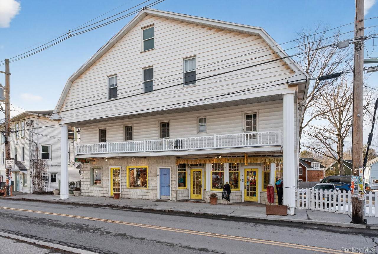 9 Rock City Road - Photo 1