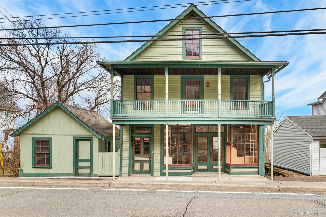 412 Liberty Drive - Photo 1
