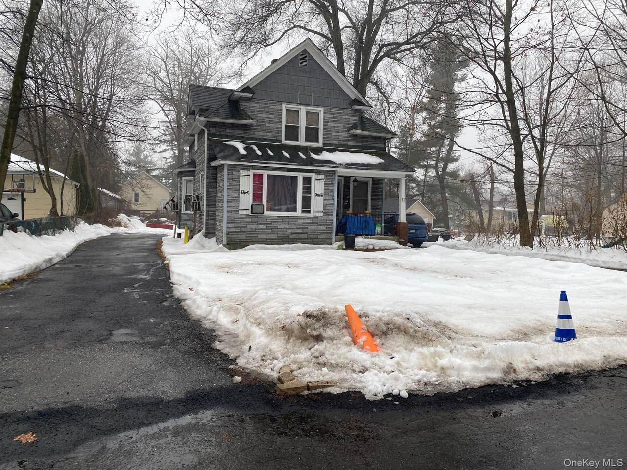 10 Bird Place - Photo 1