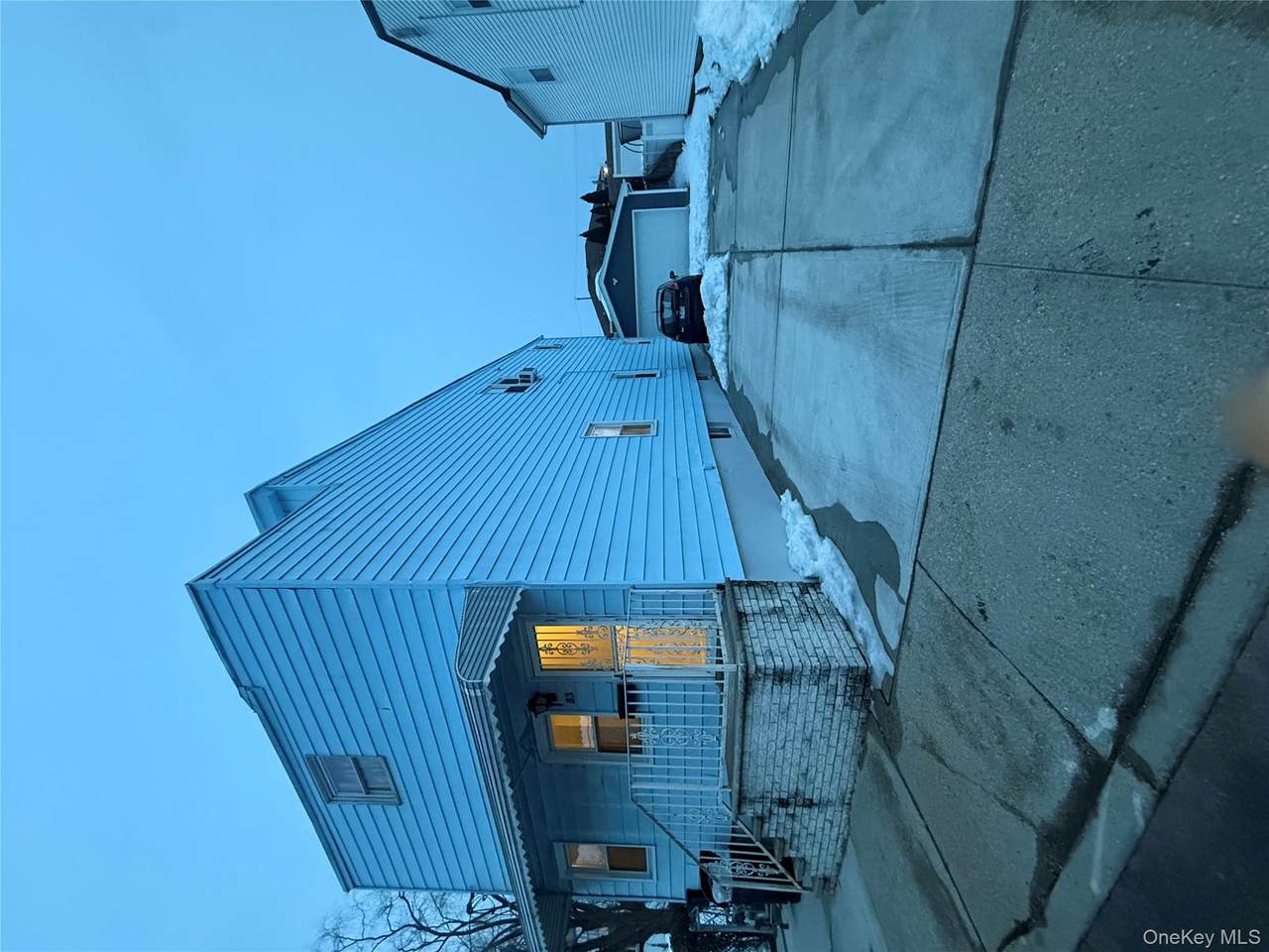 33 Kingston Avenue - Photo 1