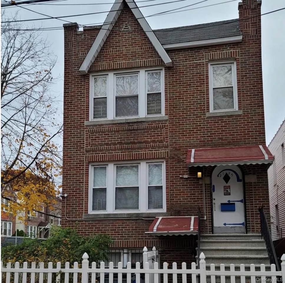2025 Hobart Avenue - Photo 1