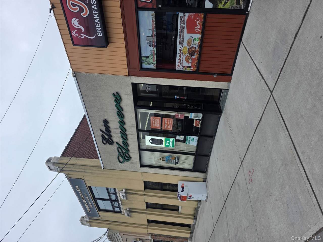 163 Wellwood Avenue - Photo 1