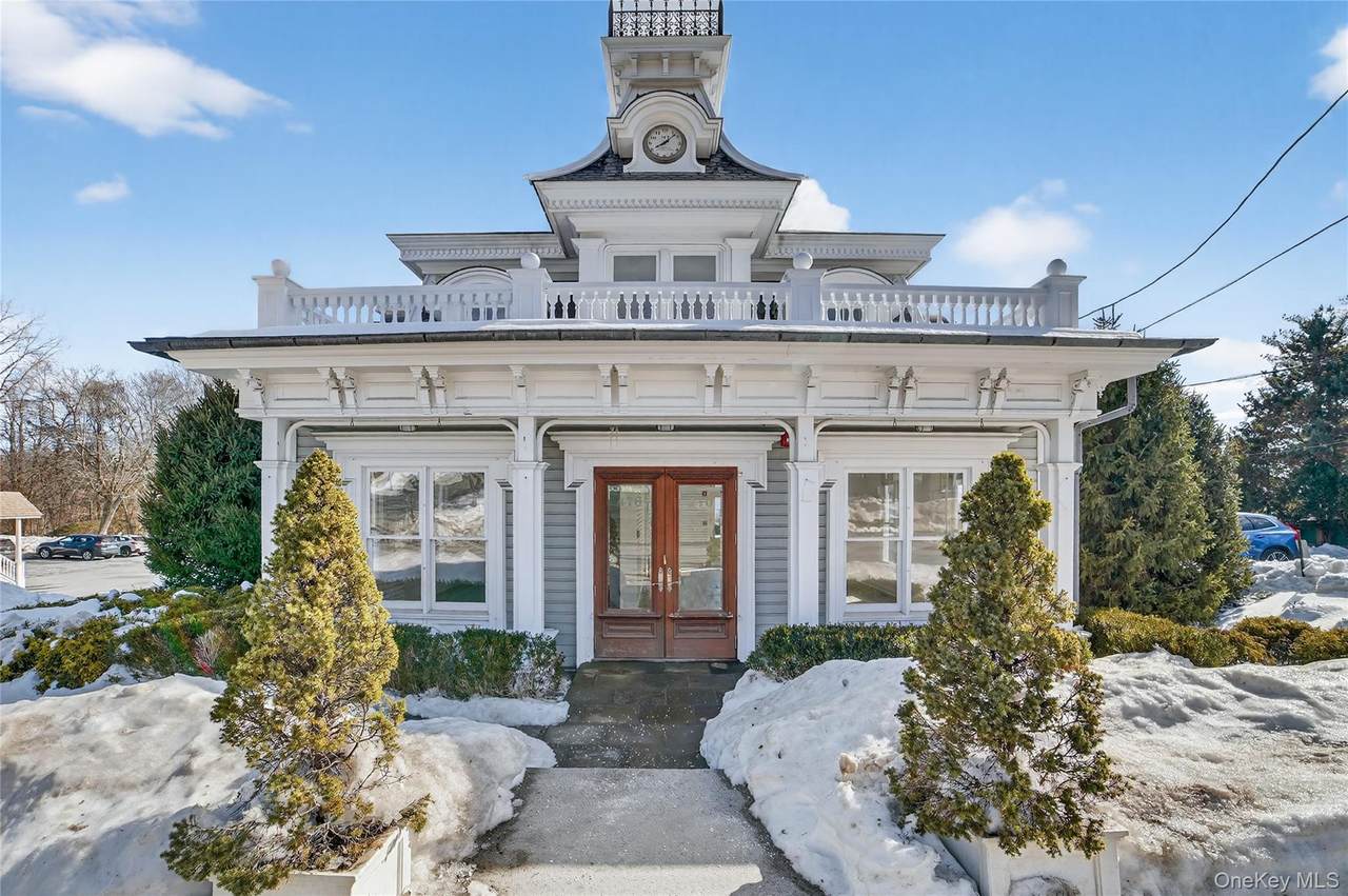 470 Main Street - Photo 1