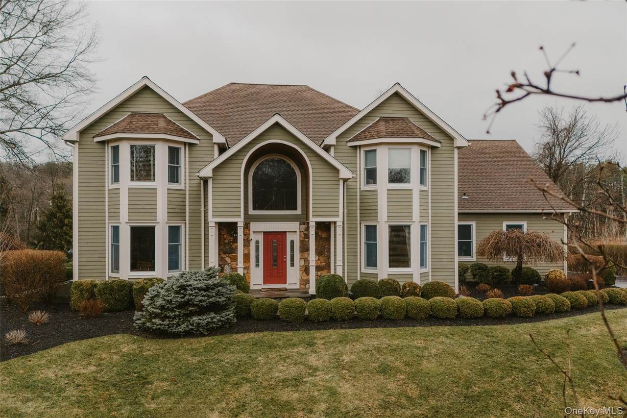 6 Nichris Lane - Photo 1