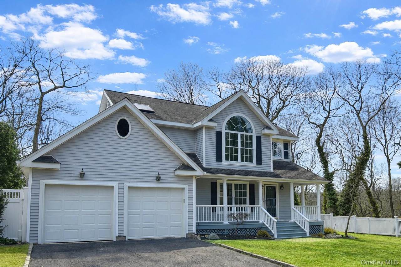 24 North Drive - Photo 1