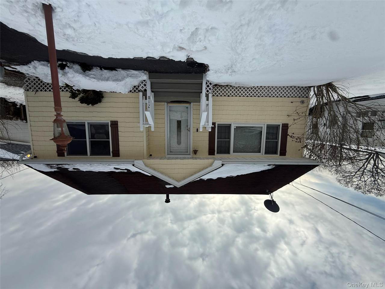 218 Bayview Drive - Photo 1