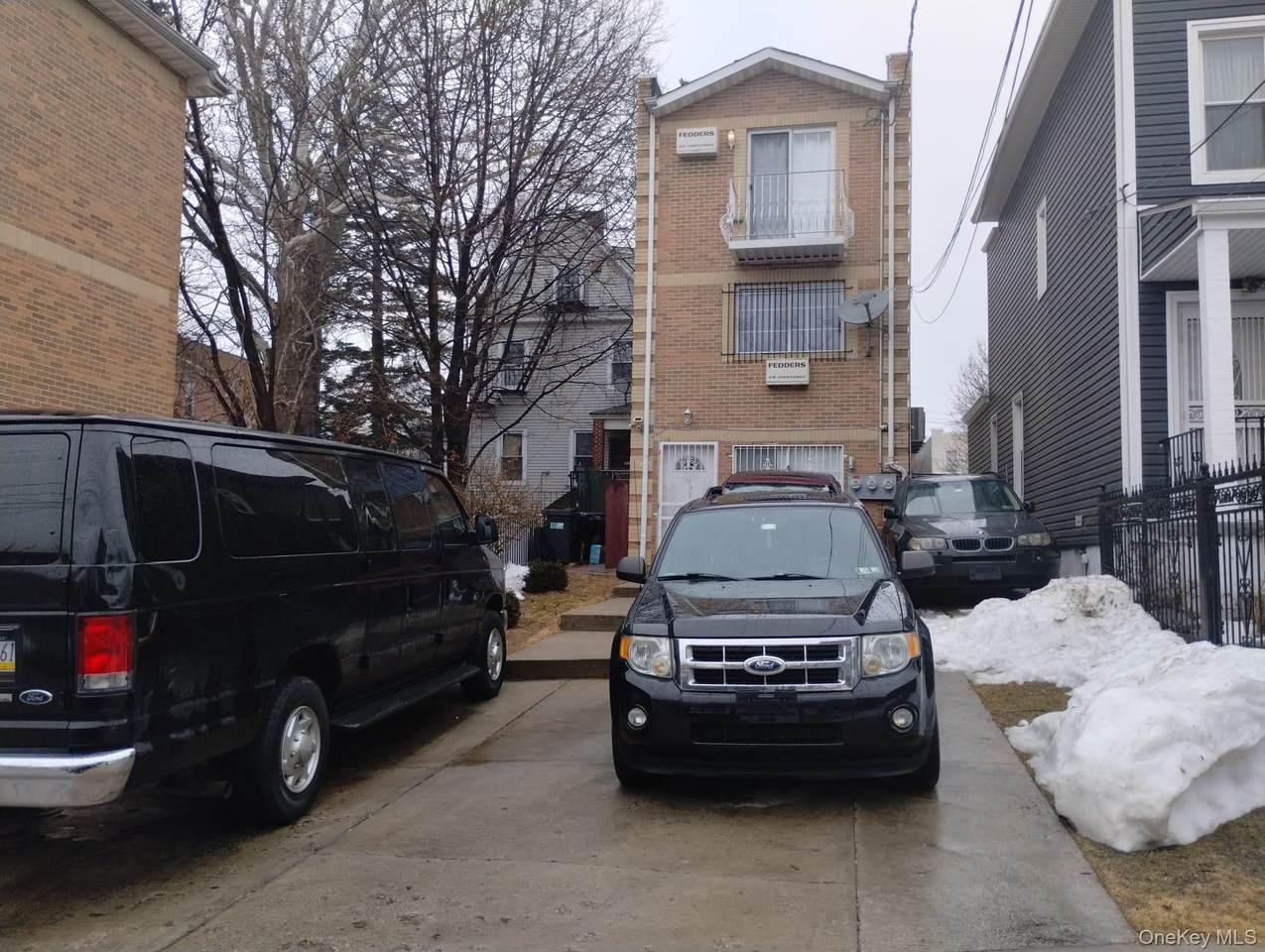 933 Tilden Street - Photo 1