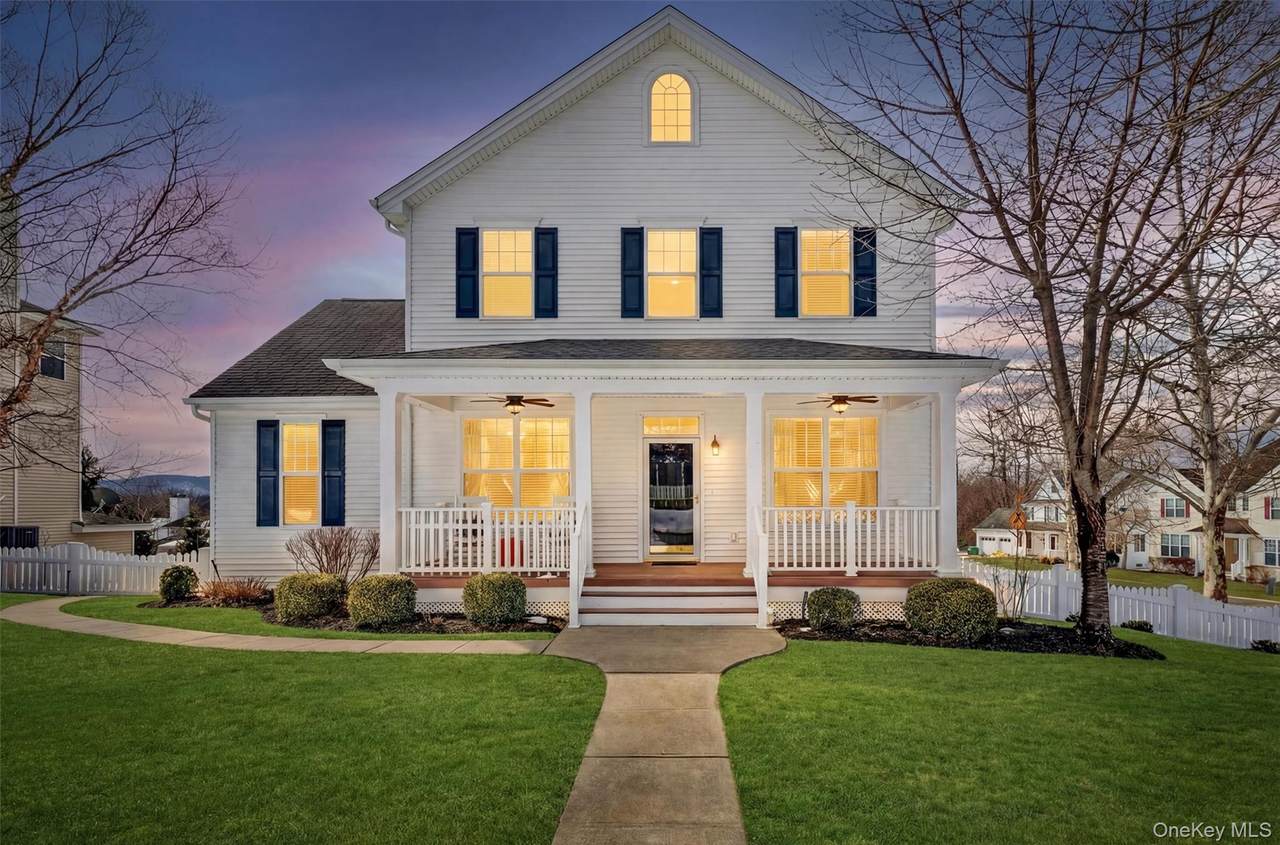 21 Bayberry Street - Photo 1