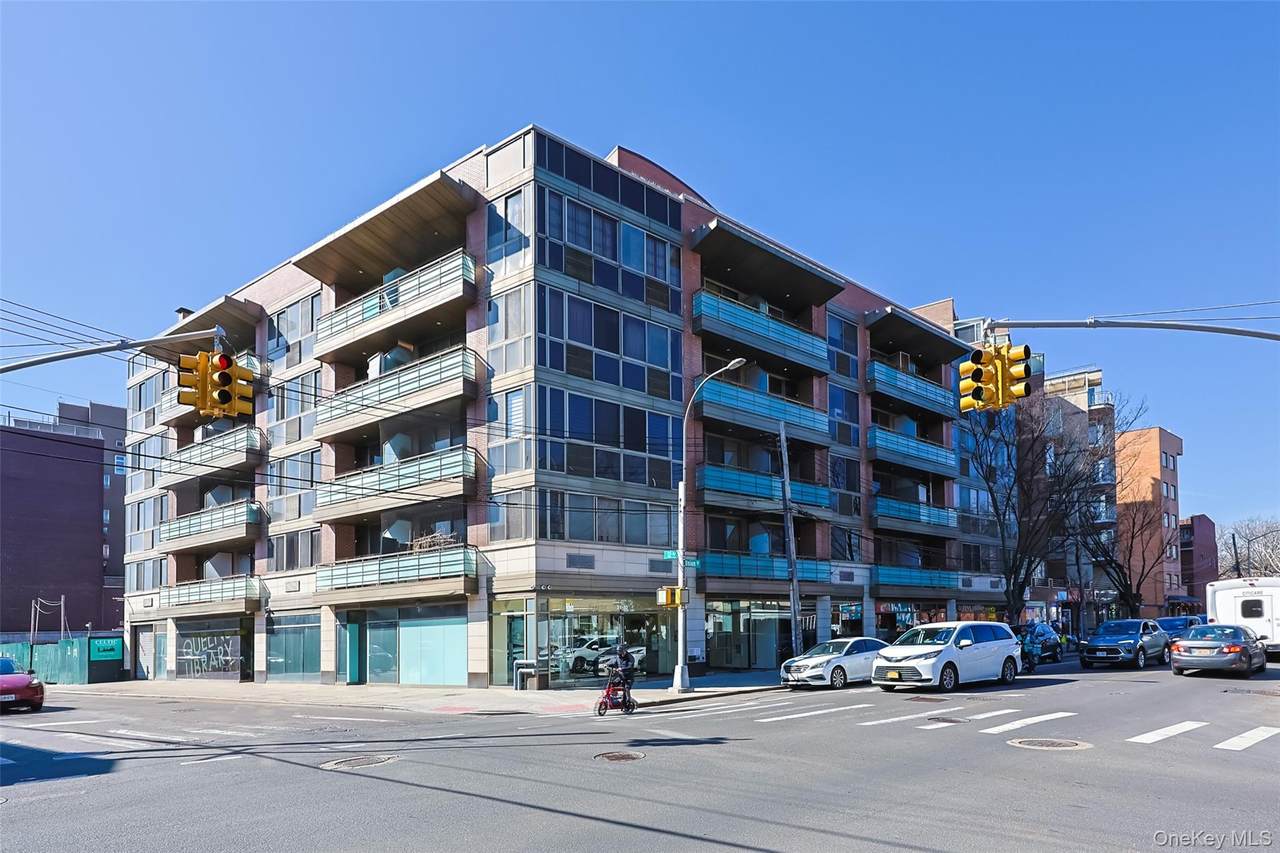 3132 Union Street - Photo 1